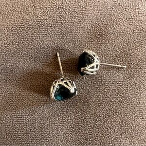 Teal Crystal Silver Filigree Stud Earrings Vintage-Inspired Date Rich Classic